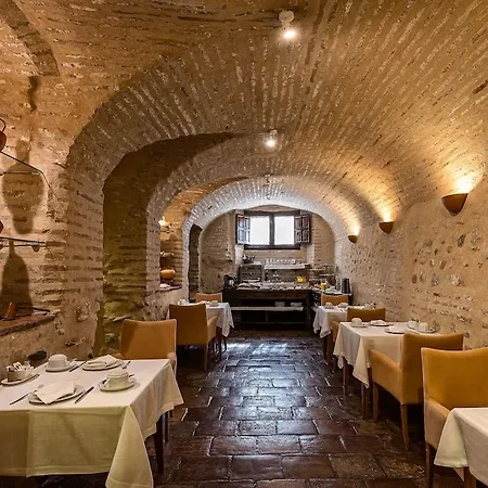 Casa Morisca 3*