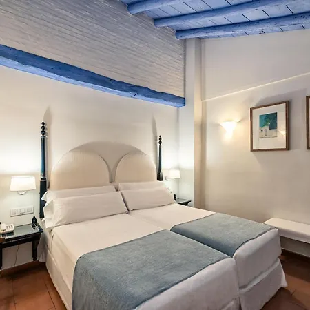 فندق Casa Morisca 3*