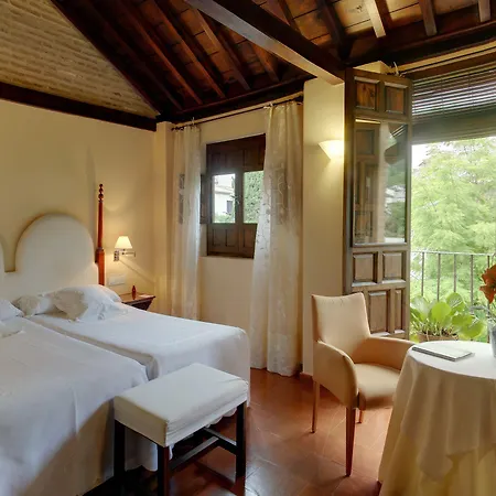 Casa Morisca Hotel 3*