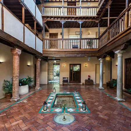 Casa Morisca Szálloda 3*