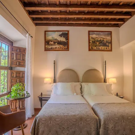 Casa Morisca Hotel 3*