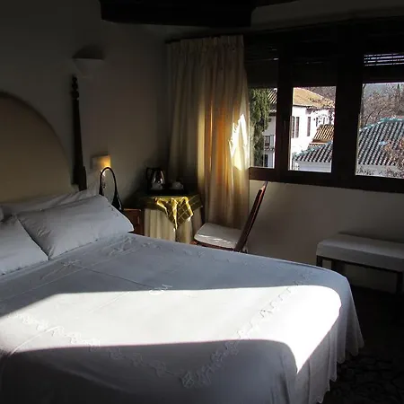 Casa Morisca فندق