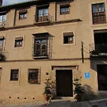 卡萨莫里斯卡酒店 3*